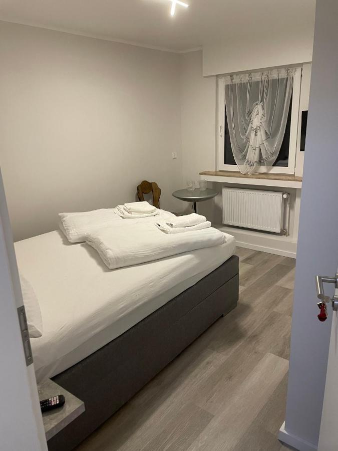 Glessener Braustube Hotel Bergheim  Buitenkant foto